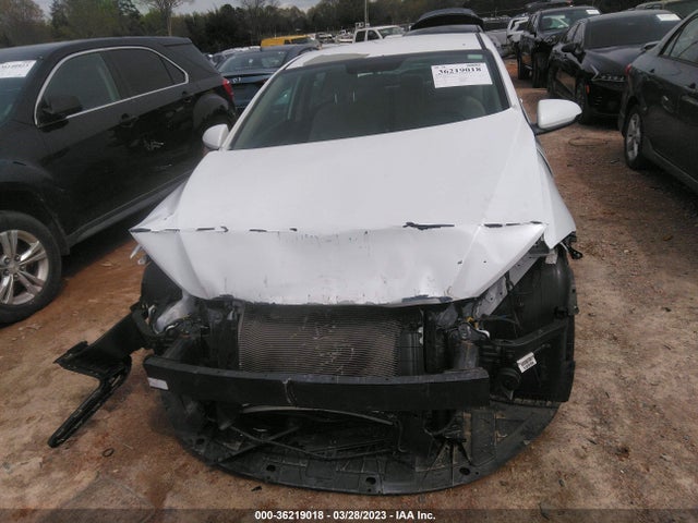 2017 HYUNDAI ELANTRA SE VIN: 5NPD74LF2HH145138