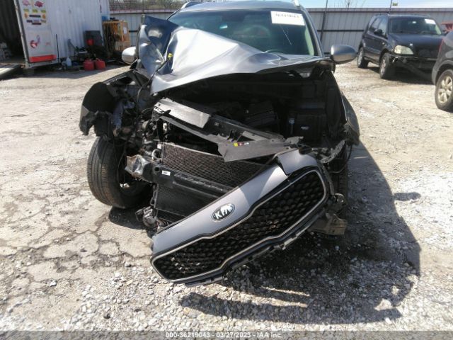 KNDPMCAC8H7264504 KIA Sportage Lx