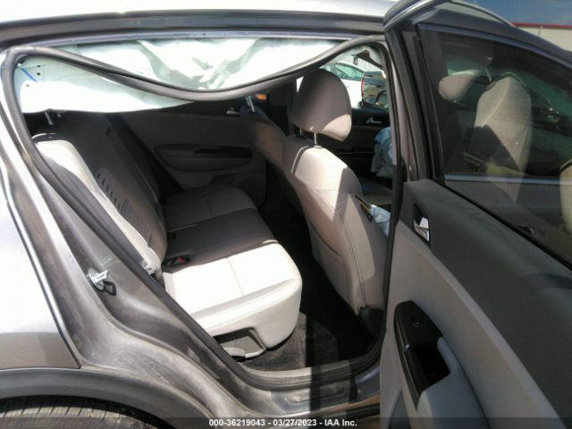 KNDPMCAC8H7264504 KIA Sportage Lx