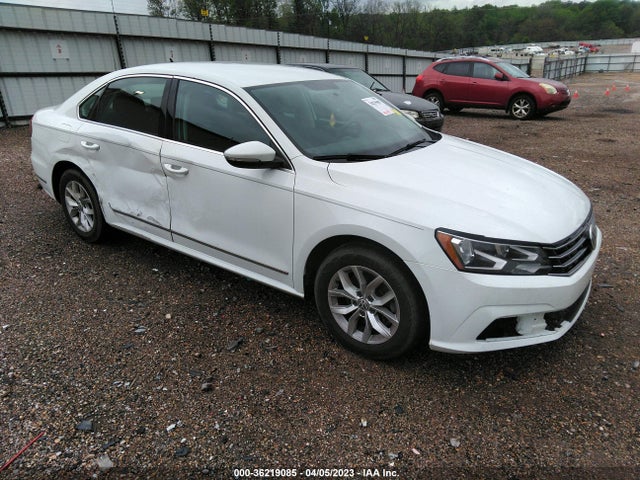 2017 1VWAT7A39HC052943 main image