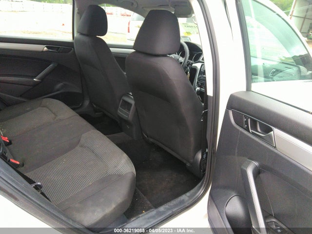 Volkswagen Passat 1.8t S 2017 1VWAT7A39HC052943 Image 10