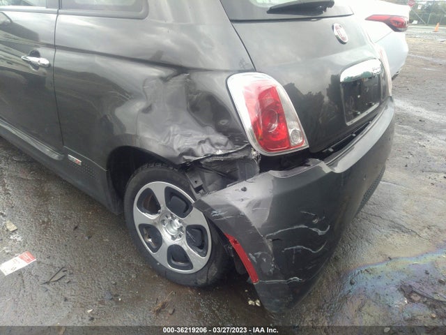 2017 Fiat 500e, VIN: 3C3CFFGEXHT621040
