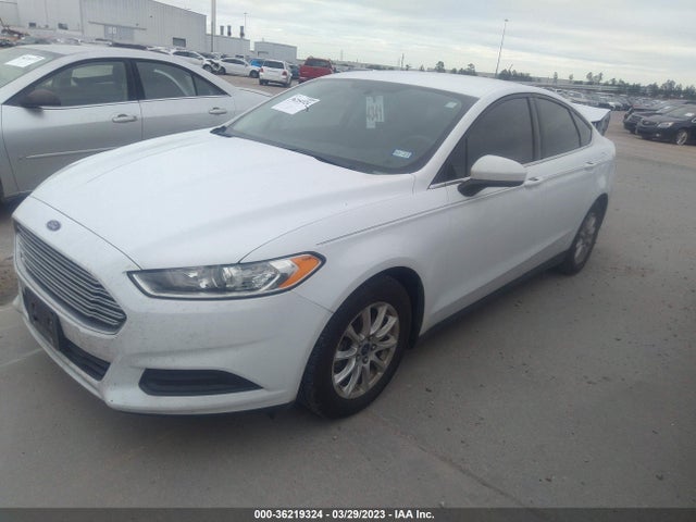 Ford FUSION S 2016 3FA6P0G72GR324236 Image 2