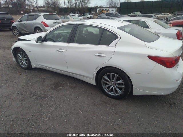 36219346 :رقم المزاد ، JN1BV7AR2FM420699 vin ، 2015 Infiniti Q50 Premium مزاد بيع