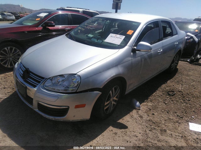 2006 VOLKSWAGEN JETTA SEDAN 2.5L VIN: 3VWRF71K56M700825