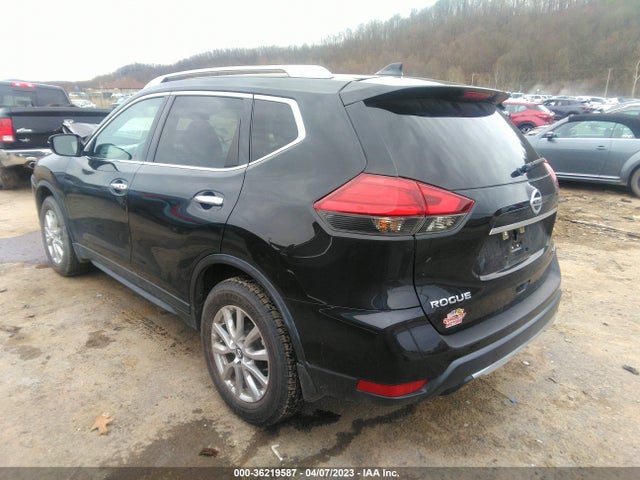 2017 NISSAN ROGUE SV VIN: KNMAT2MVXHP540634