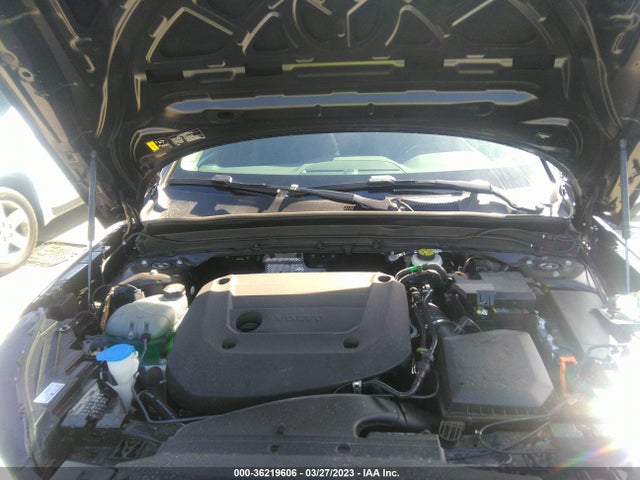 Volvo Xc40 Ultimate Dark Theme 2023 YV4L12UMXP2983574 Image 11