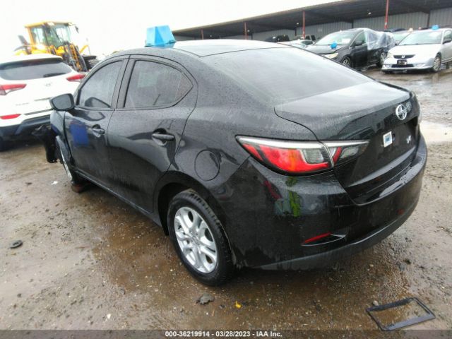 3MYDLBZV4GY112868 Scion IA