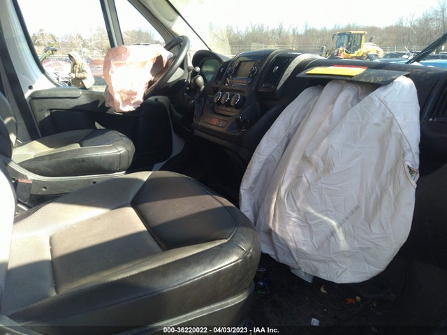 3C6TRVDG3KE507855 RAM Promaster Cargo Van