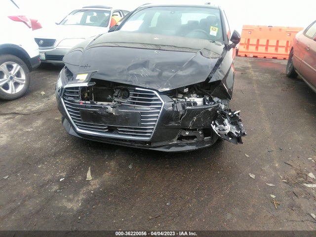 WAUTPBFFXJA084210 Audi A3 Sportback E-tron Premium Plus