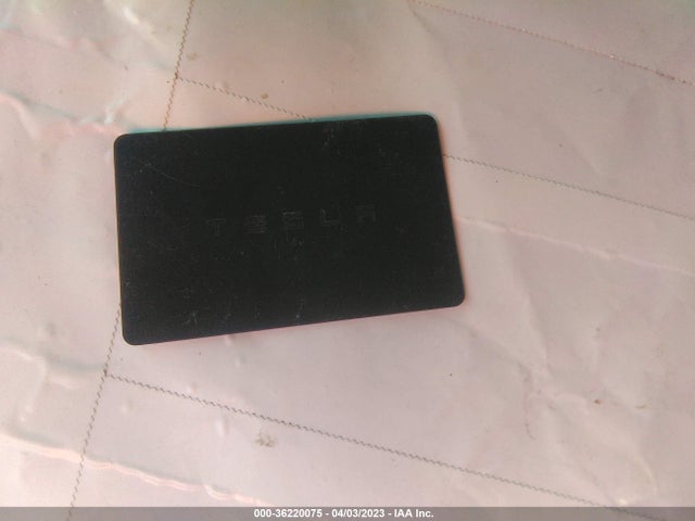 Tesla Model 3 Long Range 2018 5YJ3E1EB4JF185946 Image 3