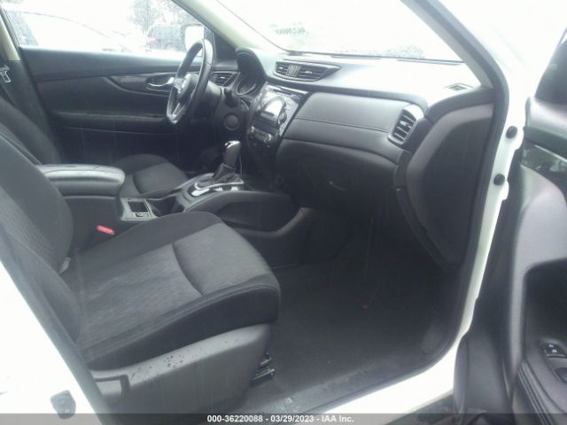 JN8AT2MT9HW143201 Nissan ROGUE SV
