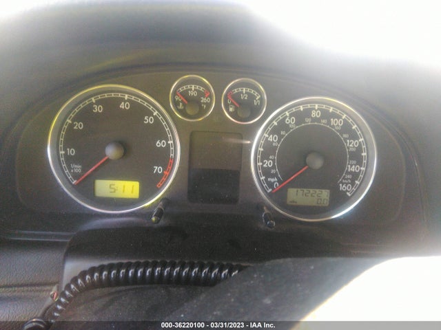 2003 VOLKSWAGEN PASSAT GLX VIN: WVWWH63B93E079968