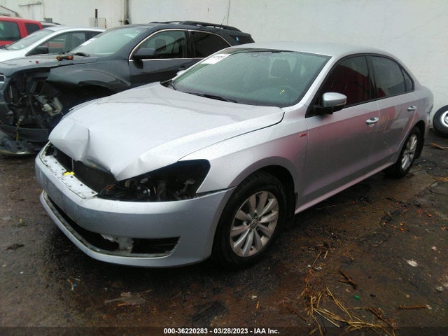 1VWAT7A35FC067680 Volkswagen Passat 1.8t Wolfsburg Ed