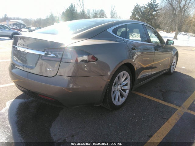 Tesla Model S 90d/70d/75d/60d/85d 2016 5YJSA1E26GF142726 Image 4