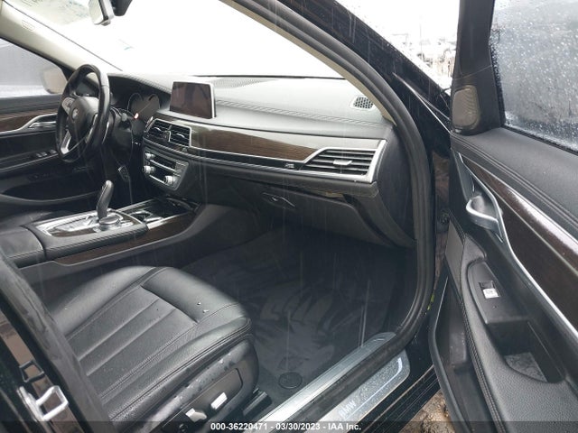 2019 BMW 7 Series, VIN: WBA7E2C55KB218488
