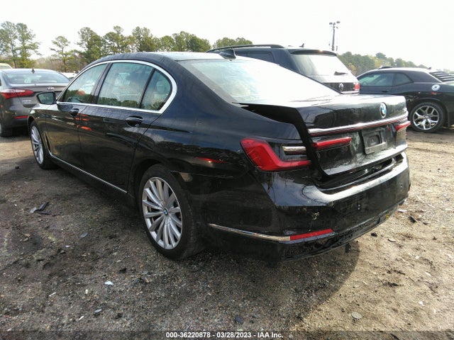 BMW 7 Series 740i 2022 WBA7T2C09NCH51455 Image 3