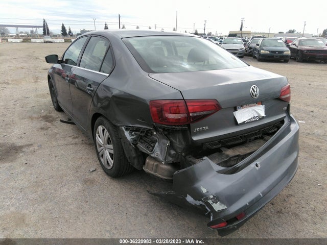 3VW2B7AJ8HM398700 Volkswagen Jetta 1.4t S