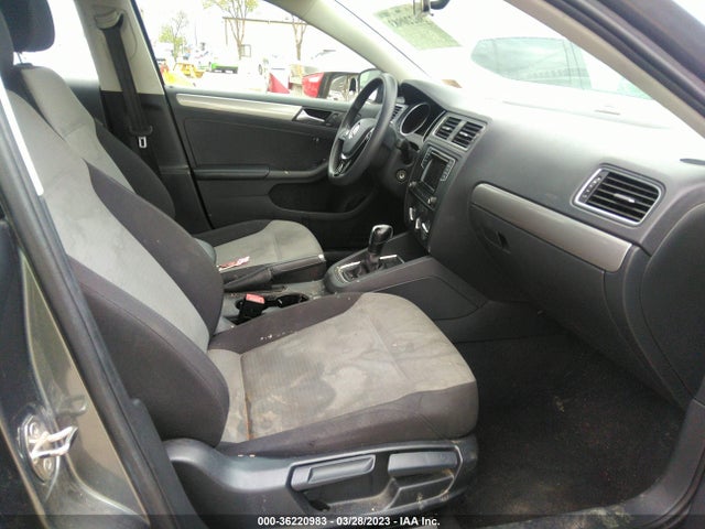 3VW2B7AJ8HM398700 Volkswagen Jetta 1.4t S