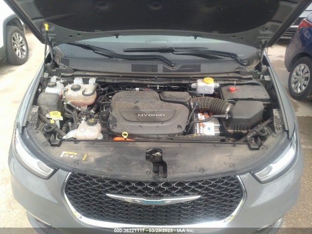 2021 Chrysler Pacifica Hybrid, VIN: 2C4RC1L74MR581396