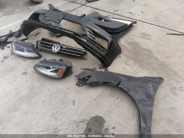 3VWDB7AJ7JM215320 Volkswagen Jetta 1.4t