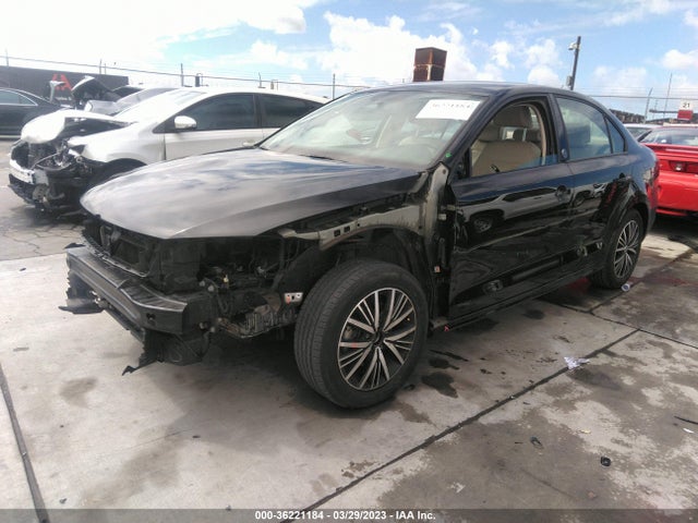 3VWDB7AJ7JM215320 Volkswagen Jetta 1.4t