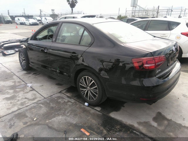 3VWDB7AJ7JM215320 Volkswagen Jetta 1.4t