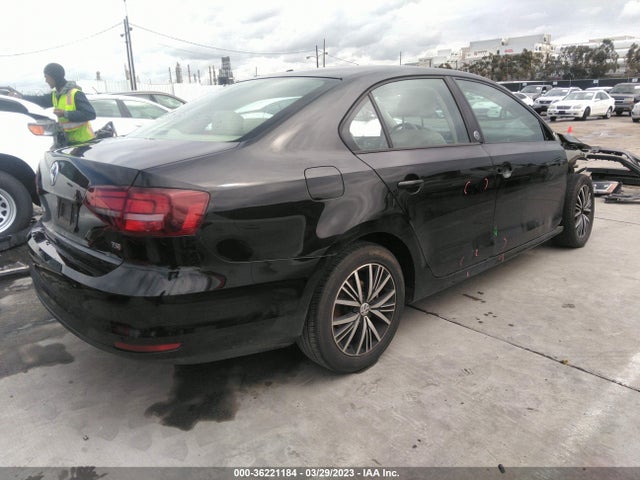 3VWDB7AJ7JM215320 Volkswagen Jetta 1.4t