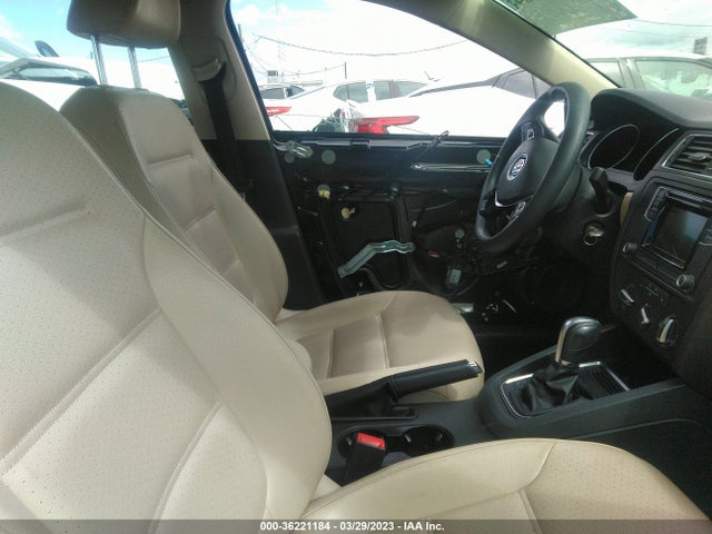 3VWDB7AJ7JM215320 Volkswagen Jetta 1.4t