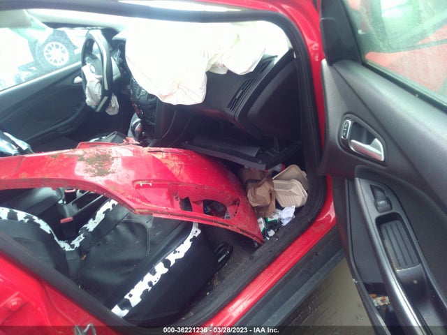 Ford FOCUS SE 2015 1FADP3F27FL209241 Image 6