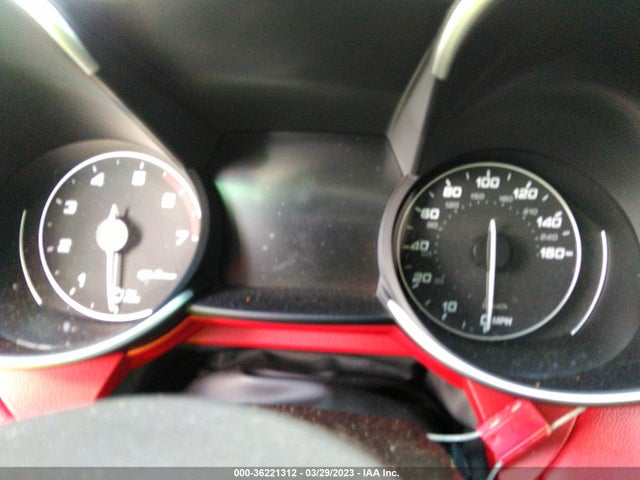 ZARFAECN1J7595418 Alfa Romeo Giulia Ti Sport