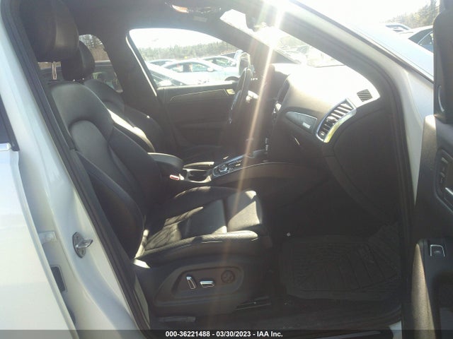 WA1D7AFP3HA049622 Audi Q5 Premium Plus