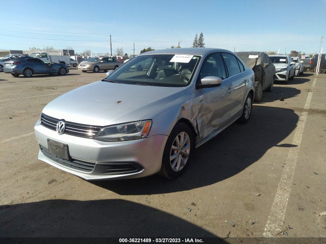 3VWD17AJ2EM224144 Volkswagen Jetta Sedan Se W/connectivity