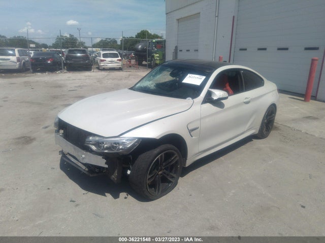 BMW M4 2016 WBS3R9C5XGK338043 Image 2