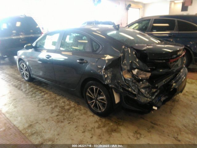 3KPF24AD7PE557034 KIA Forte Lxs