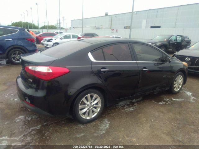 KNAFX4A82E5053209 KIA FORTE EX