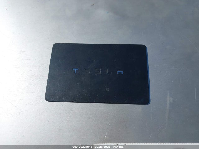 Tesla Model 3 Long Range/performance 2019 5YJ3E1EBXKF386770 Image 3