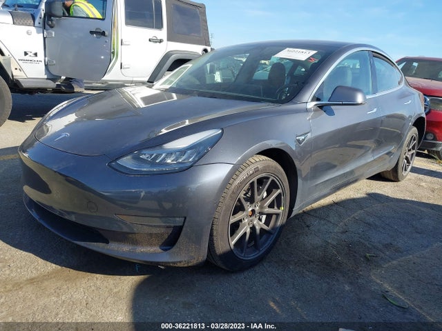 Tesla Model 3 Long Range/performance 2019 5YJ3E1EBXKF386770 Image 2