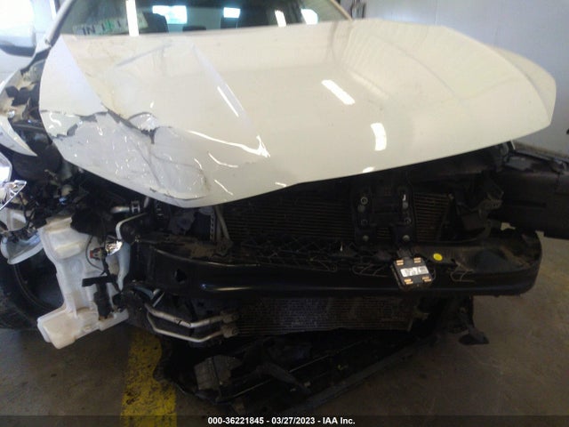 1VWDT7A39HC019292 Volkswagen Passat R-line W/comfort Pkg