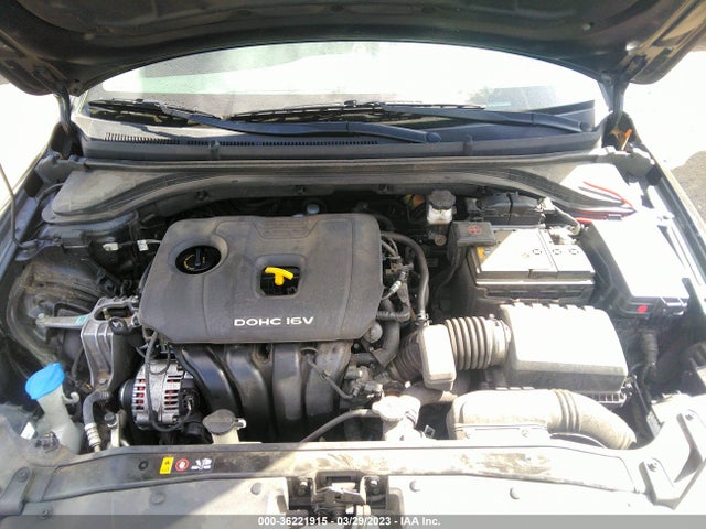 2018 HYUNDAI ELANTRA SEL VIN: 5NPD84LF5JH278740