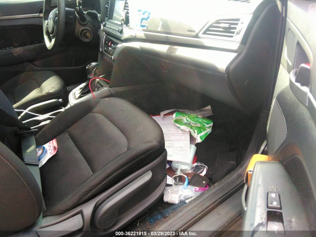 2018 HYUNDAI ELANTRA SEL VIN: 5NPD84LF5JH278740