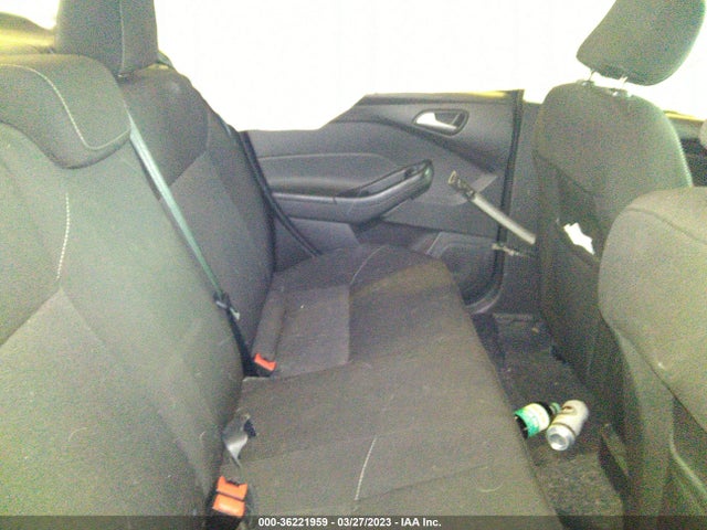 Ford FOCUS SE 2017 1FADP3F27HL230769 Image 8