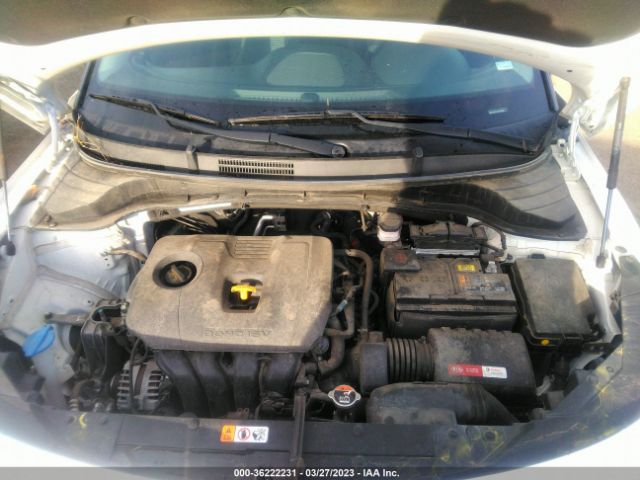 KNDJ23AU8L7028111 KIA SOUL S