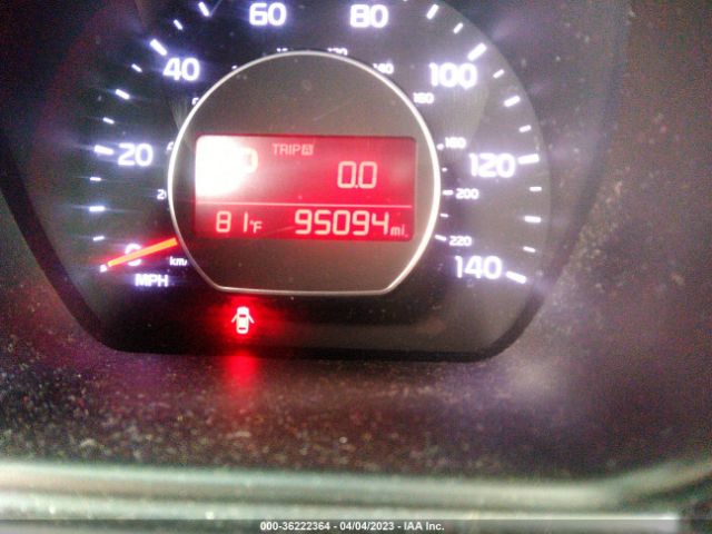 KNDJP3A53F7221863 KIA SOUL +