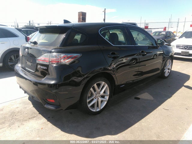 JTHKD5BH6F2235141 Lexus Ct 200h Hybrid