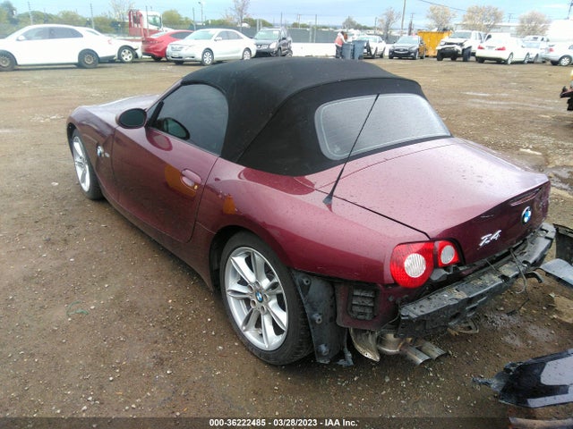 2005 BMW Z4 2.5I VIN: 4USBT33585LS57500