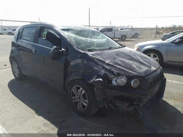 2015 1G1JC6SH9F4147199 main image