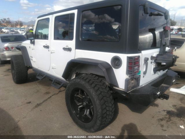 1C4BJWDG2GL101789 Jeep Wrangler Unlimited Sport