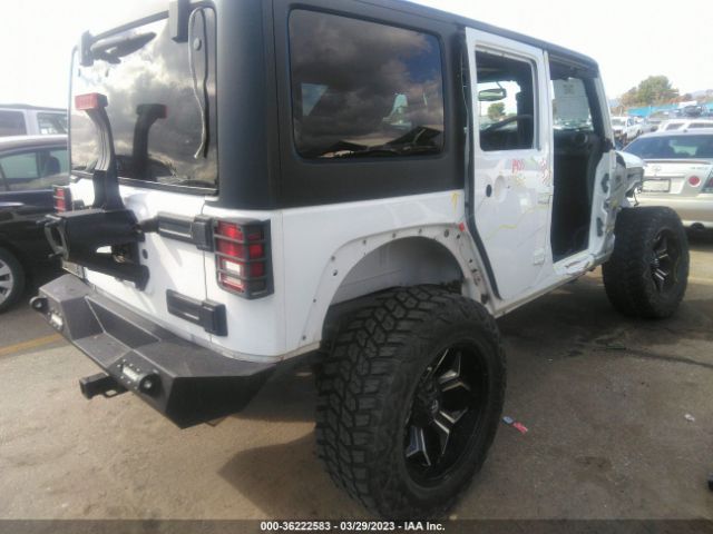1C4BJWDG2GL101789 Jeep Wrangler Unlimited Sport