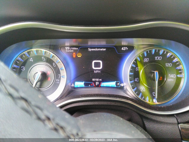 2C3CCAAG8FH802133 Chrysler 300 Limited